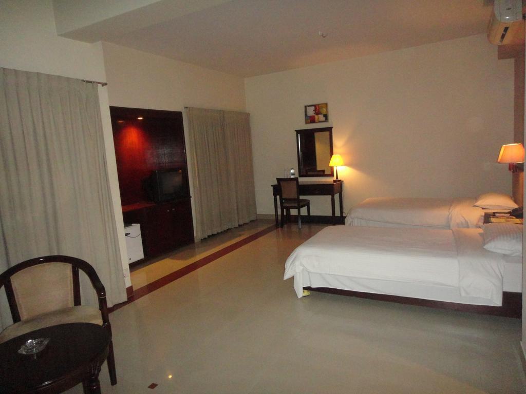Nirvana Inn Sylhet Exterior foto